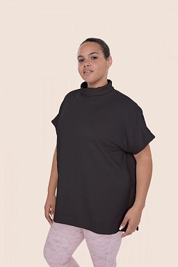 CURVY Longline with Notched Sides and Short Sleeves